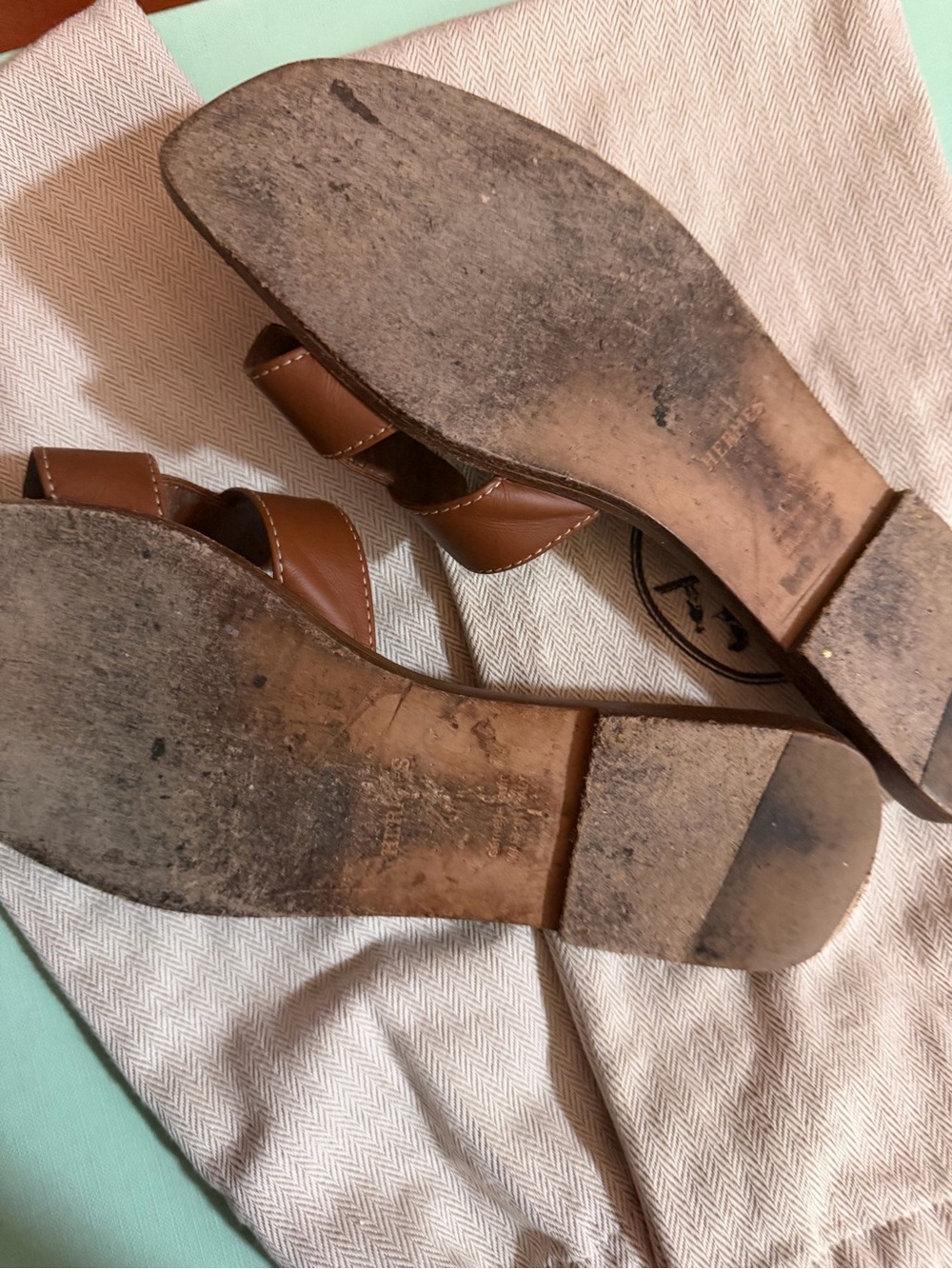 Hermes Brown Oran Leather Slide Sandals - Picture 4 of 5